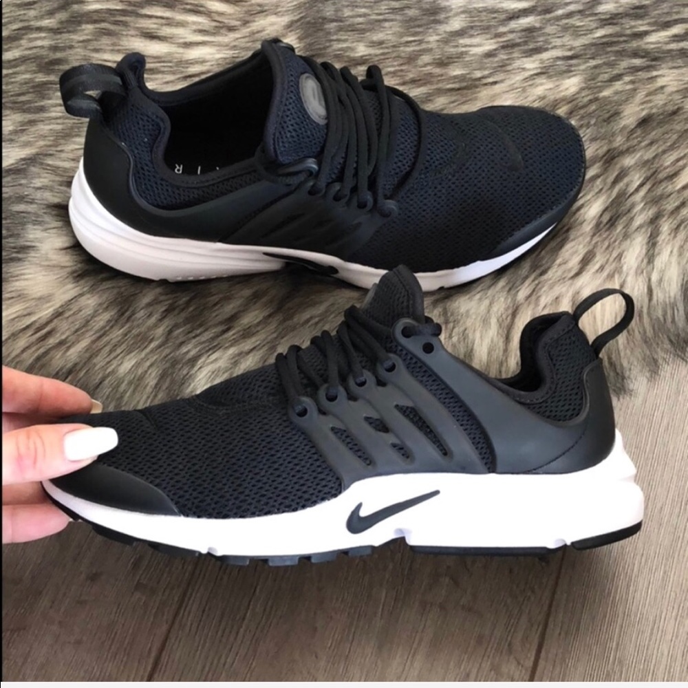 NWT🖤Nike Air presto Black - Picture 2 of 8